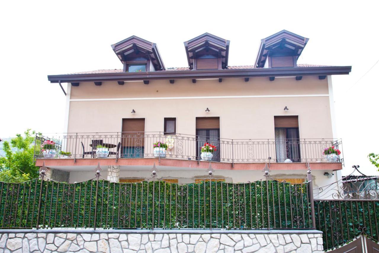 Borgo12 Bed & Breakfast Pimonte Exterior photo